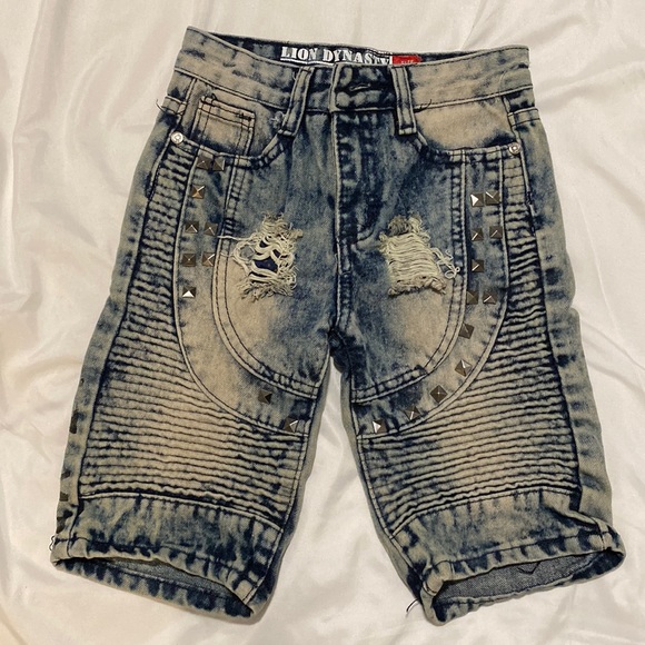 Boys shorts- Size 7 - Picture 1 of 2